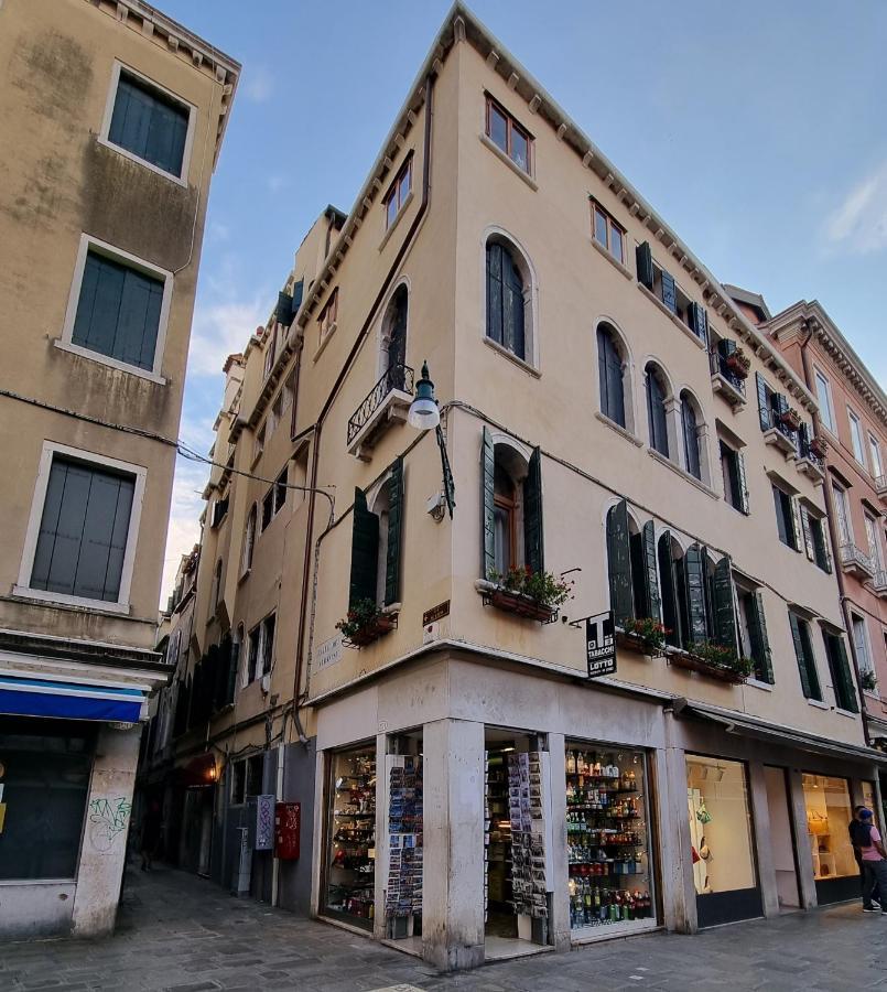 Locanda Al Leon Venecia Exterior foto