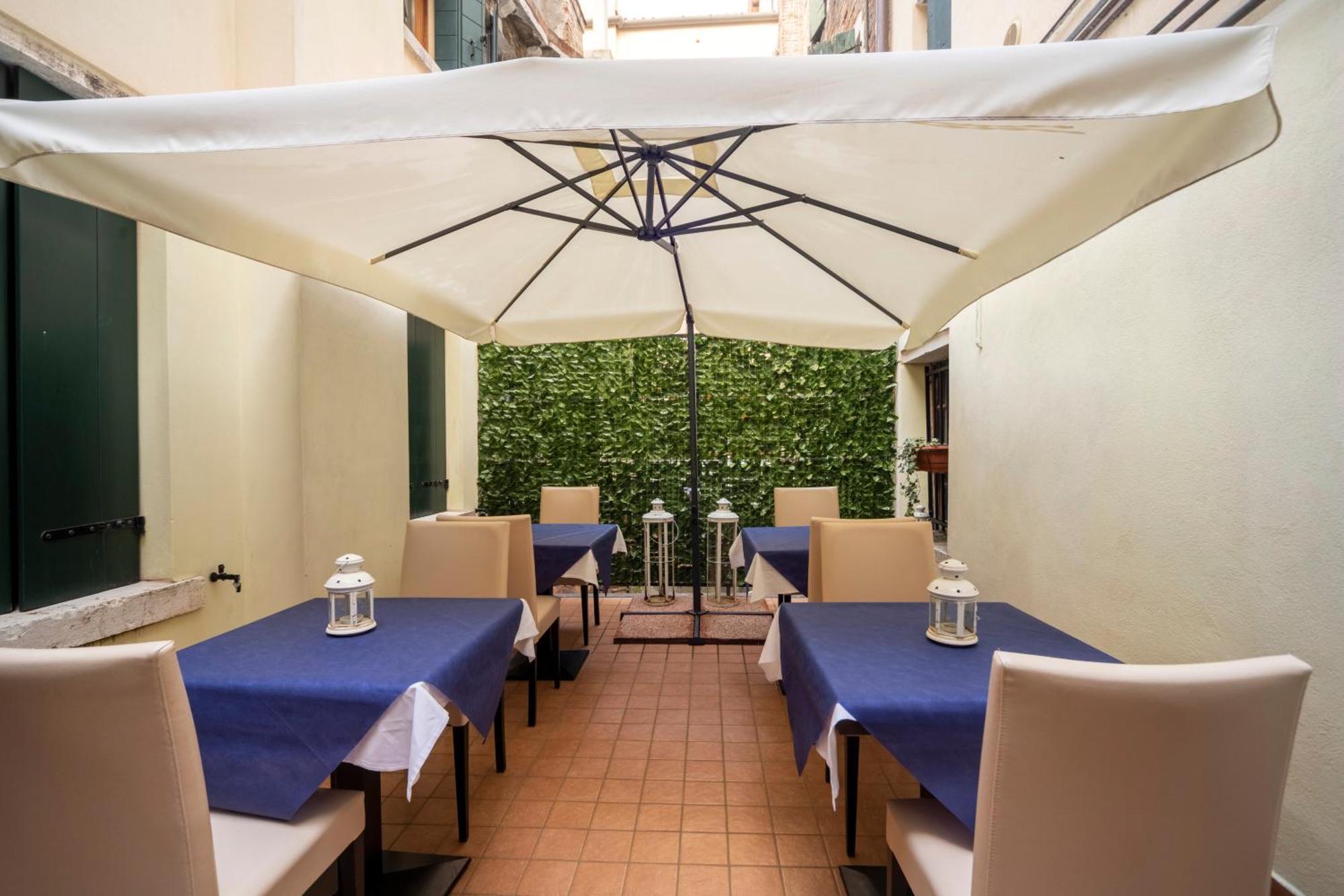 Locanda Al Leon Venecia Exterior foto